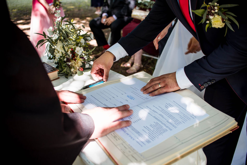 merge Svatba v brněnské myslivně