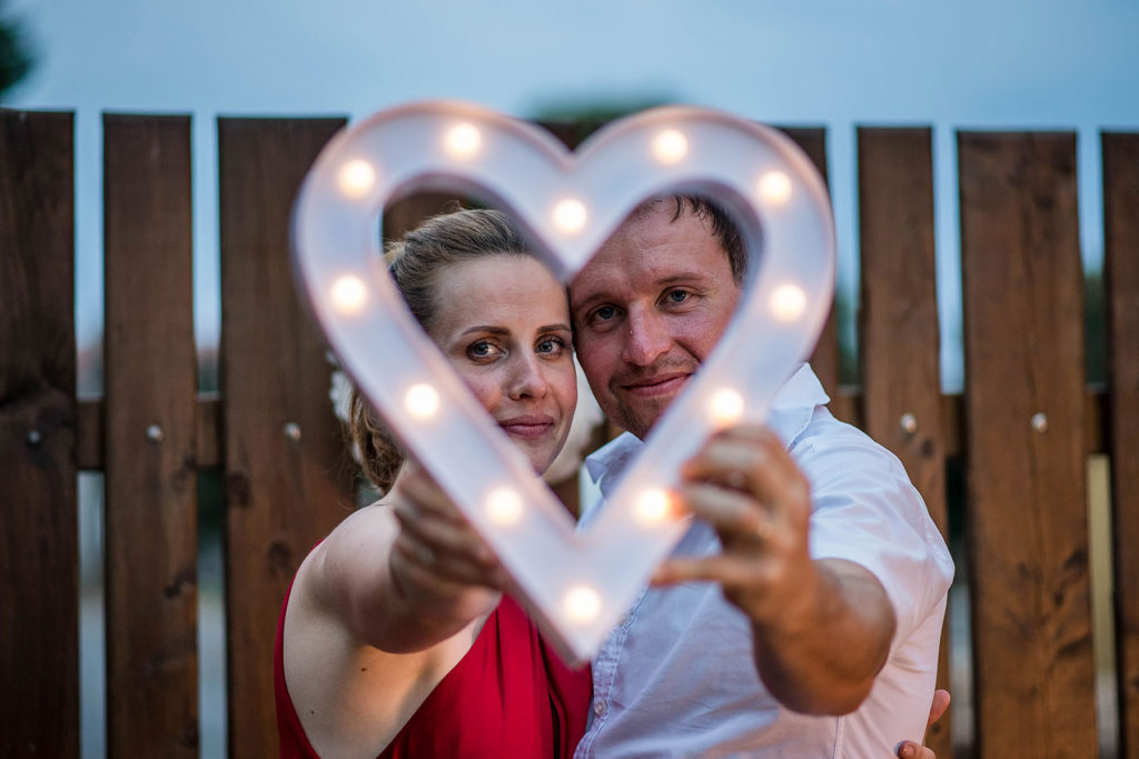 merge Svatba v brněnské myslivně